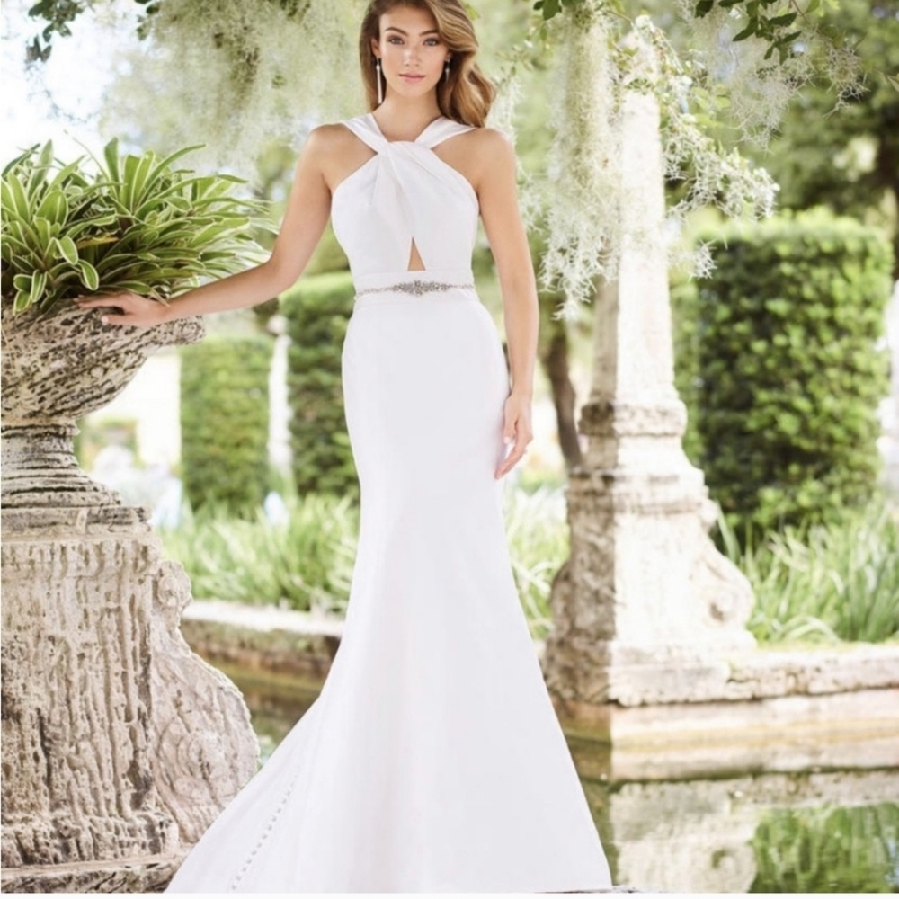 Elegant Pink Evening Dress - Picture 5 of 9